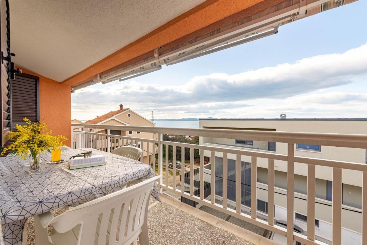 Family Friendly Seaside Apartments Kozino, Zadar - 5749 Petrcane Eksteriør bilde