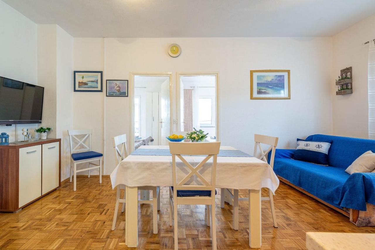 Family Friendly Seaside Apartments Kozino, Zadar - 5749 Petrcane Eksteriør bilde